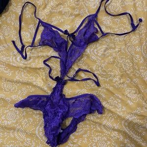 Brand new lingerie set